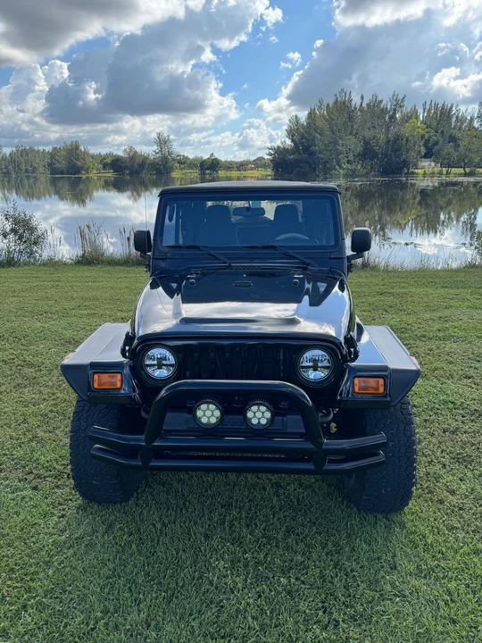 2004 Jeep TJ Wrangler - Image 2 of 21