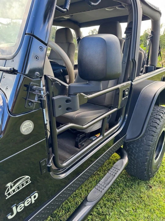 2004 Jeep TJ Wrangler - Image 14 of 21