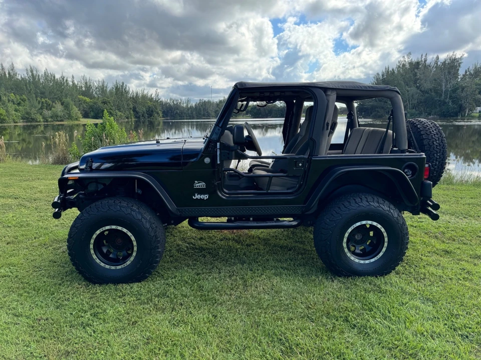 2004 Jeep TJ Wrangler - Image 15 of 21