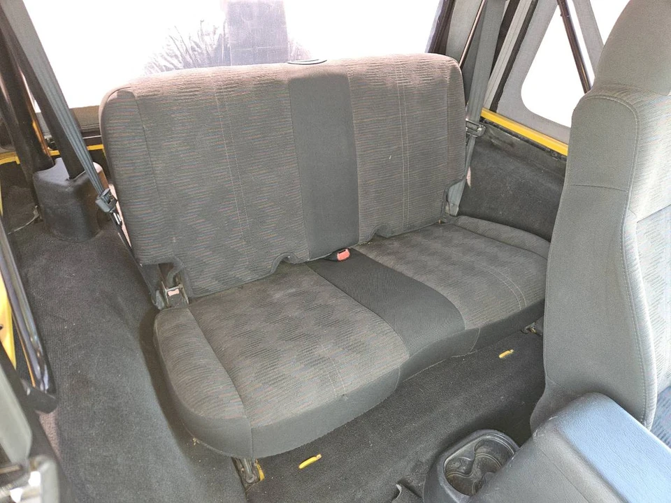 2004 Jeep TJ Wrangler - Image 12 of 14