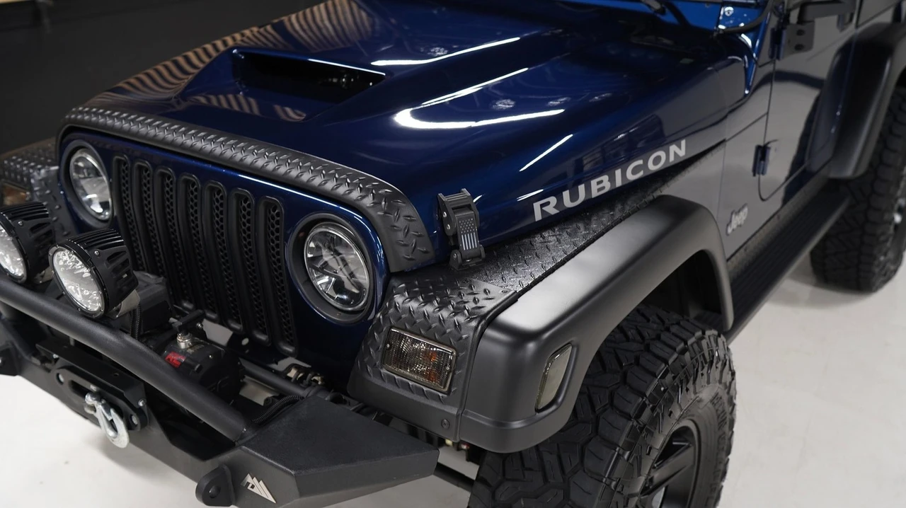 2004 Jeep TJ Wrangler - Image 19 of 21