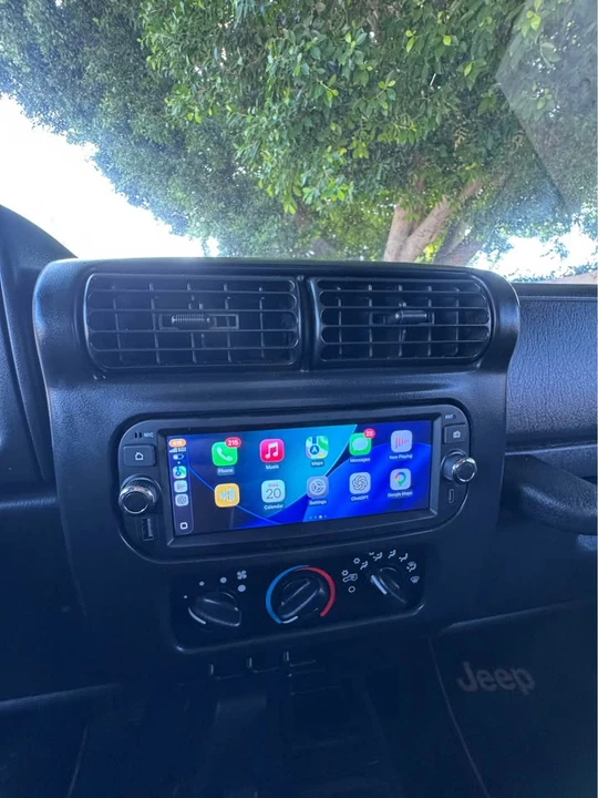 2004 Jeep TJ Wrangler - Image 11 of 12