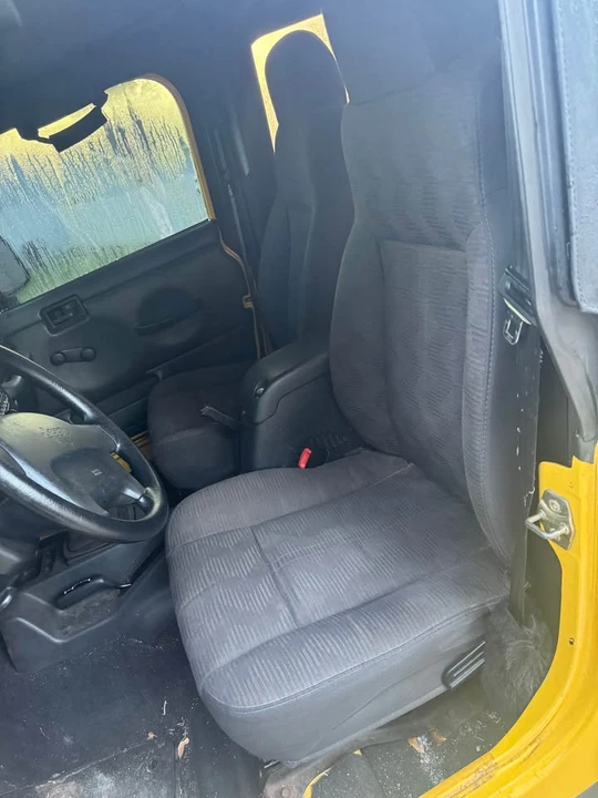 2004 Jeep TJ Wrangler - Image 6 of 9