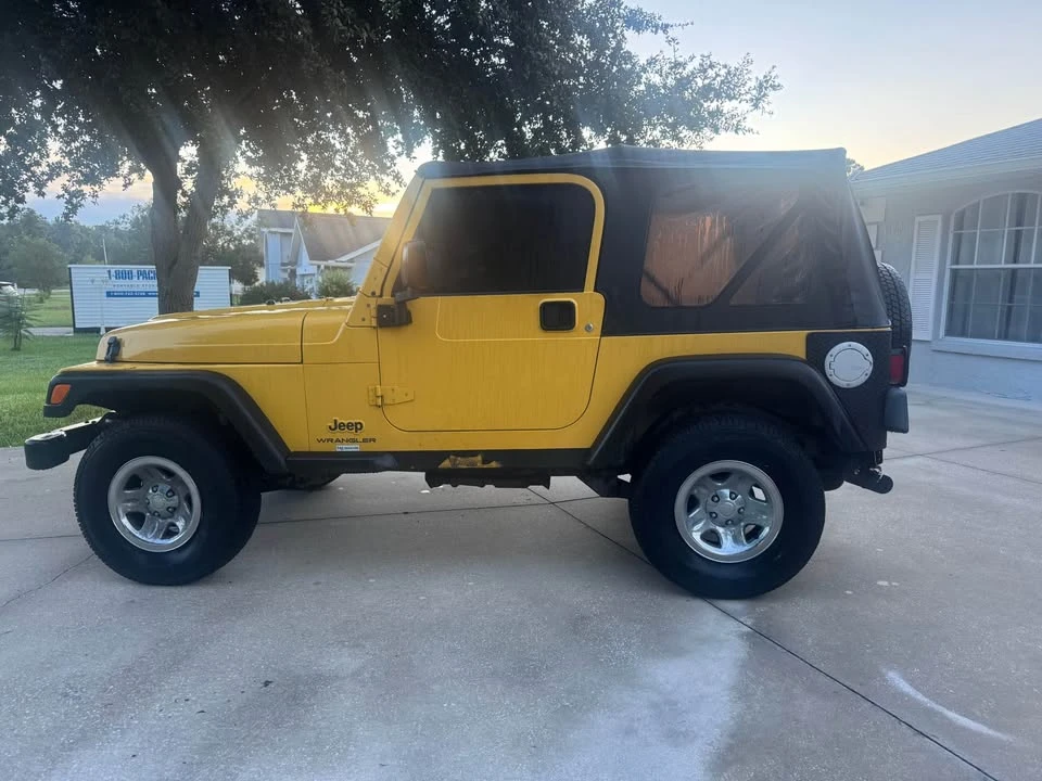 2004 Jeep TJ Wrangler - Image 2 of 9