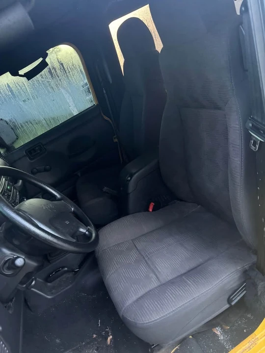 2004 Jeep TJ Wrangler - Image 6 of 9