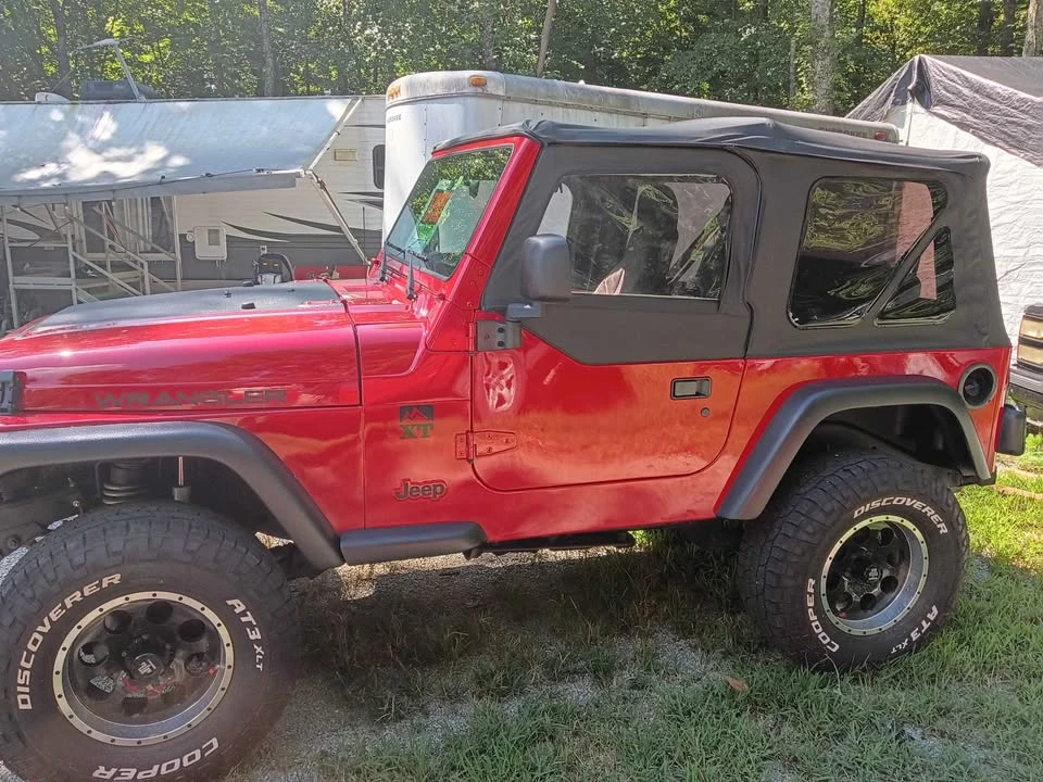 2004 Jeep TJ Wrangler - Image 2 of 4