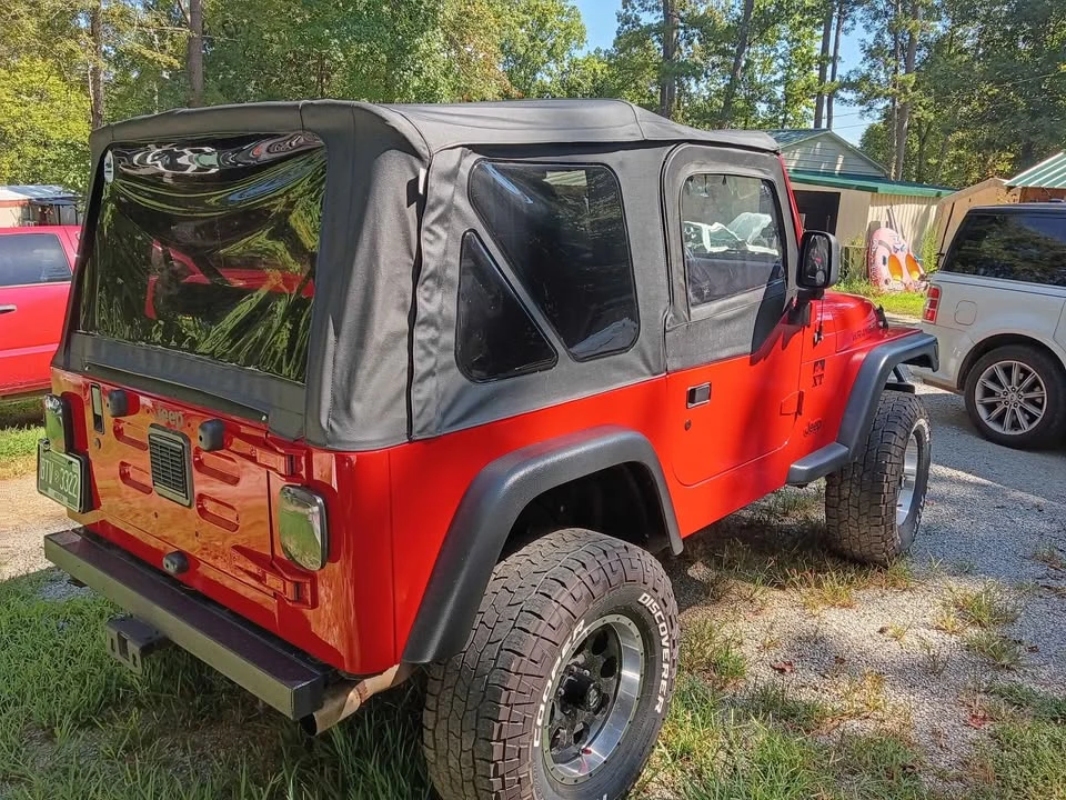 2004 Jeep TJ Wrangler - Image 3 of 4