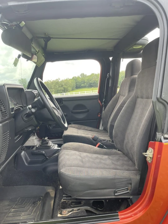 2004 Jeep TJ Wrangler - Image 25 of 31