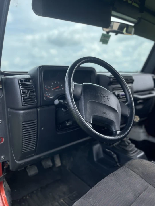 2004 Jeep TJ Wrangler - Image 23 of 31