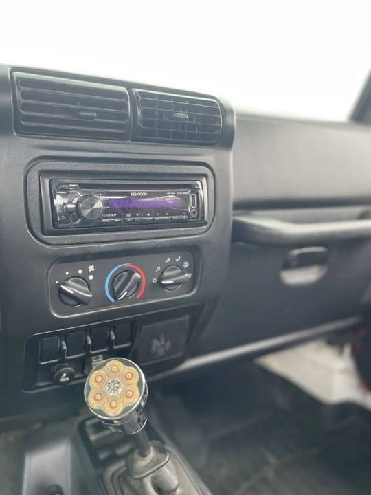 2004 Jeep TJ Wrangler - Image 26 of 31
