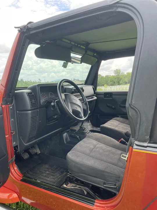 2004 Jeep TJ Wrangler - Image 22 of 31
