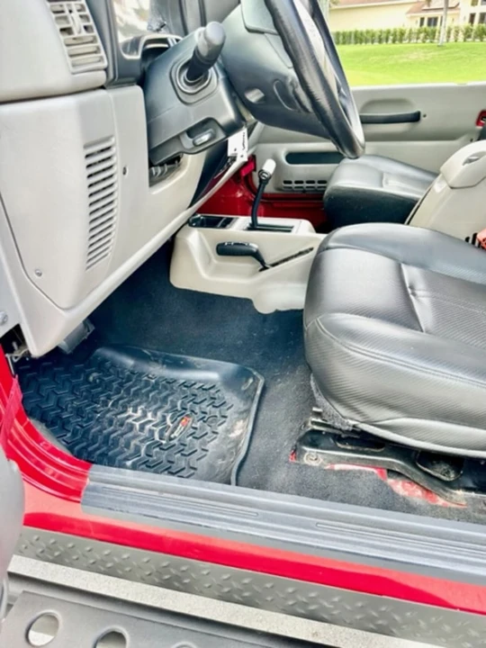 2004 Jeep TJ Wrangler - Image 20 of 26