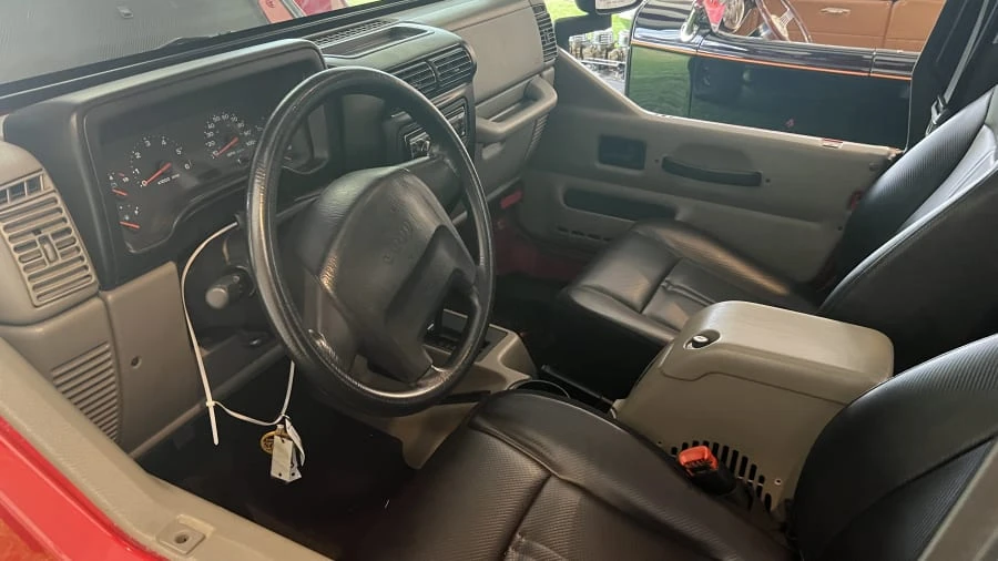 2004 Jeep TJ Wrangler - Image 17 of 26