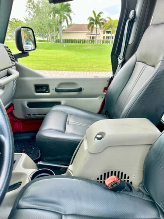 2004 Jeep TJ Wrangler - Image 21 of 26