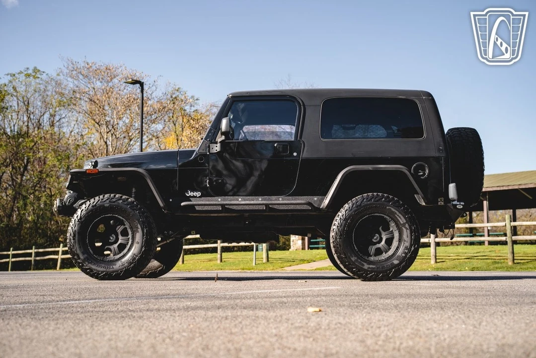 2004 Jeep TJ Wrangler - Image 9 of 12
