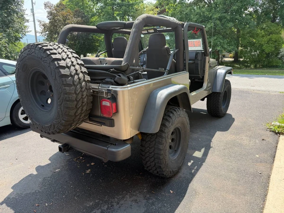 2004 Jeep TJ Wrangler - Image 8 of 22