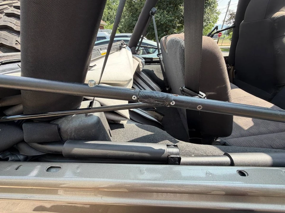 2004 Jeep TJ Wrangler - Image 11 of 22