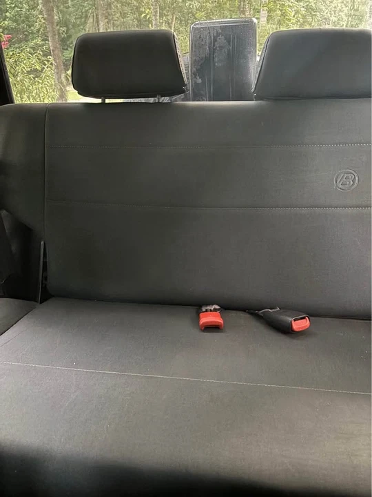 2004 Jeep TJ Wrangler - Image 11 of 12