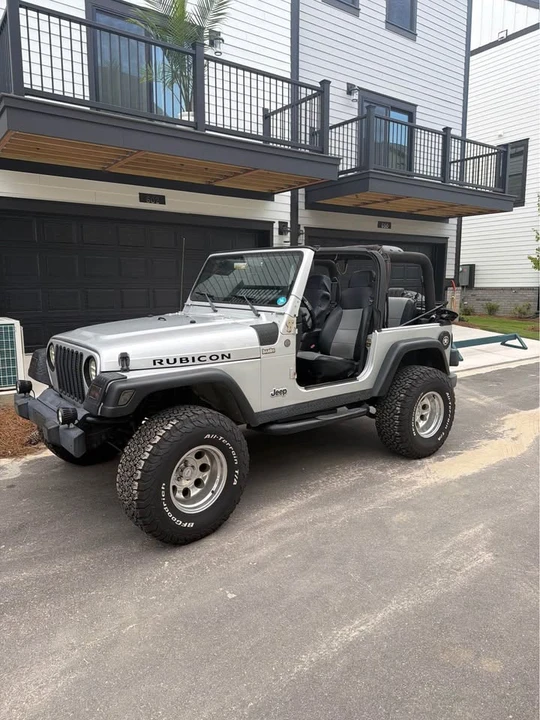 2004 Jeep TJ Wrangler - Image 2 of 9
