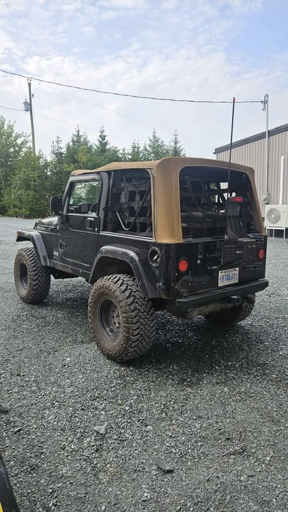 2004 Jeep TJ Wrangler - Image 4 of 5