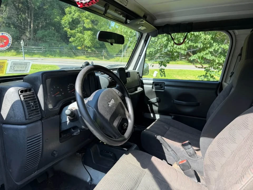 2004 Jeep TJ Wrangler - Image 8 of 11