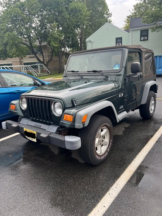 2004 Jeep TJ Wrangler - Image 2 of 12