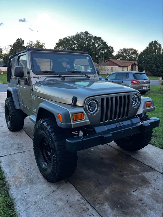 2004 Jeep TJ Wrangler - Image 2 of 15
