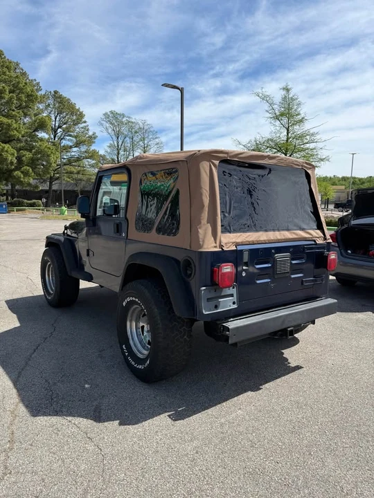 2004 Jeep TJ Wrangler - Image 9 of 14