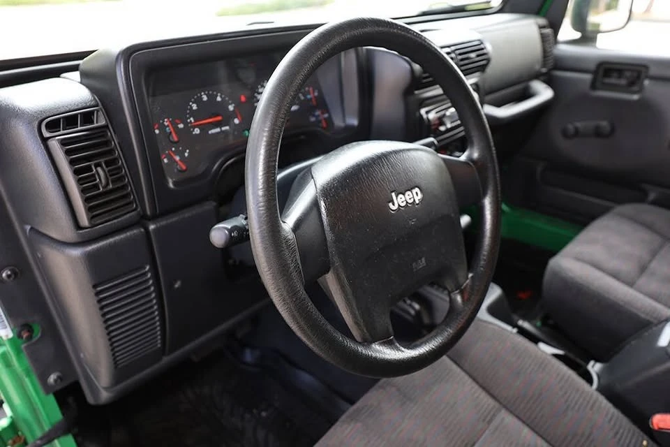 2004 Jeep TJ Wrangler - Image 18 of 20