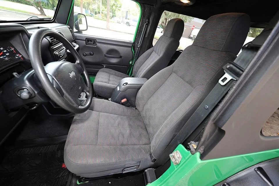 2004 Jeep TJ Wrangler - Image 12 of 20