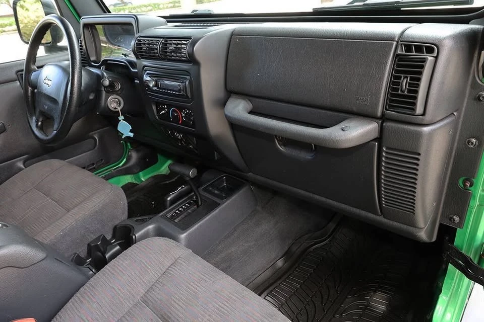 2004 Jeep TJ Wrangler - Image 19 of 20