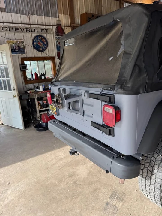 2004 Jeep TJ Wrangler - Image 3 of 5
