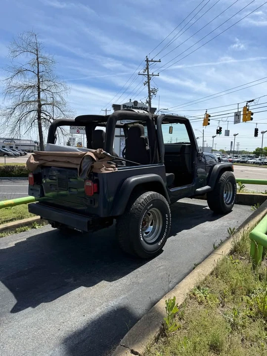 2004 Jeep TJ Wrangler - Image 13 of 14