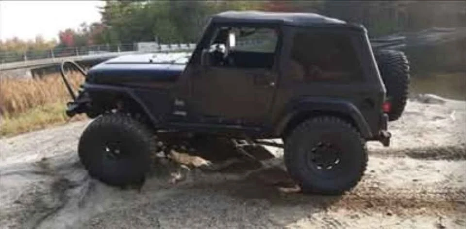 2004 Jeep TJ Wrangler - Image 2 of 10