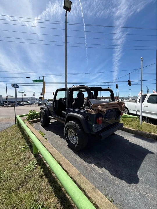 2004 Jeep TJ Wrangler - Image 11 of 14