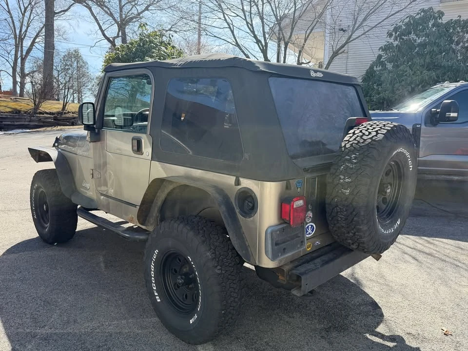 2004 Jeep TJ Wrangler - Image 2 of 2
