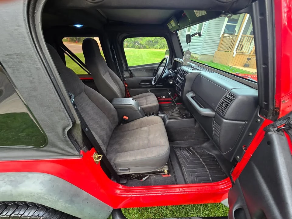 2004 Jeep TJ Wrangler - Image 7 of 13