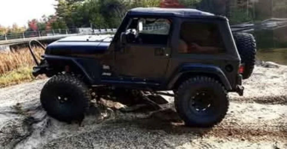 2004 Jeep TJ Wrangler - Image 3 of 10
