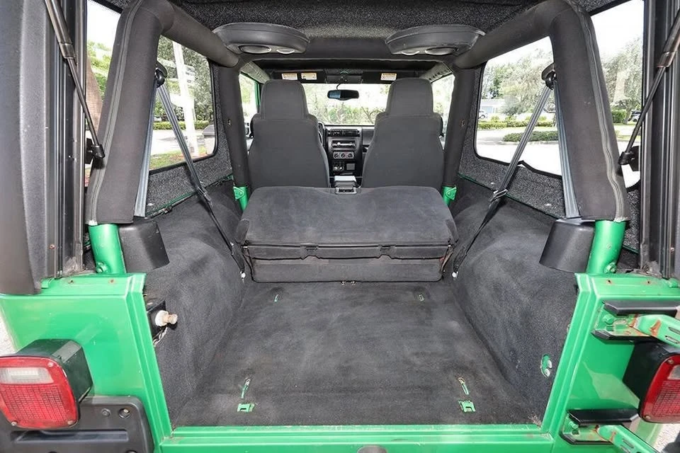2004 Jeep TJ Wrangler - Image 16 of 20