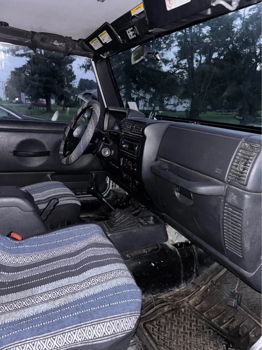 2004 Jeep TJ Wrangler - Image 11 of 16