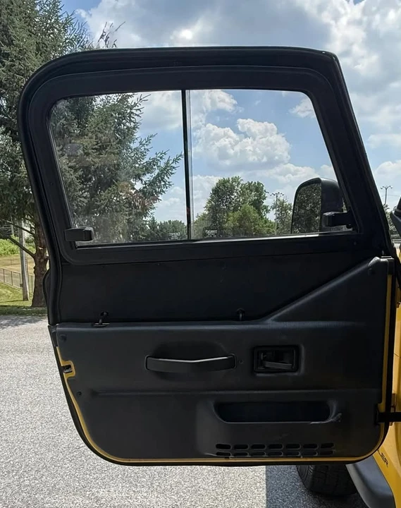 2004 Jeep TJ Wrangler - Image 14 of 20