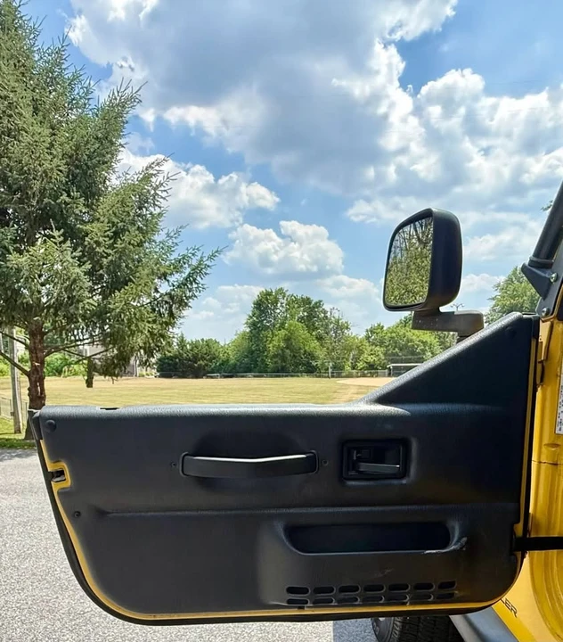 2004 Jeep TJ Wrangler - Image 15 of 20