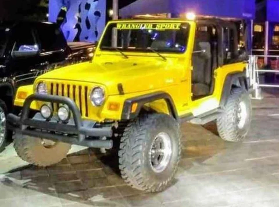 2004 Jeep TJ Wrangler - Image 2 of 5
