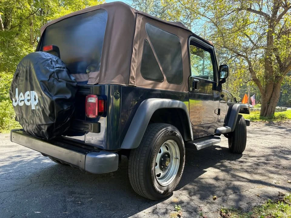 2004 Jeep TJ Wrangler - Image 9 of 20