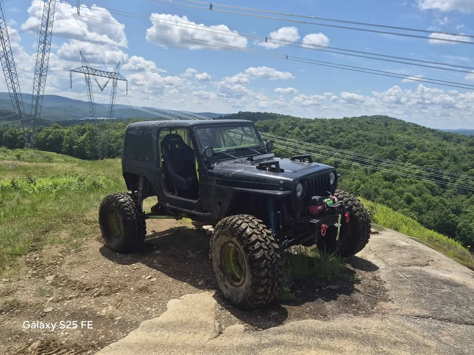 2004 Jeep TJ Wrangler - Image 5 of 6