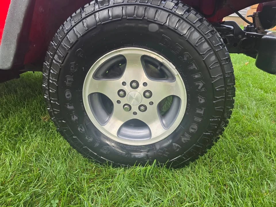 2004 Jeep TJ Wrangler - Image 11 of 13
