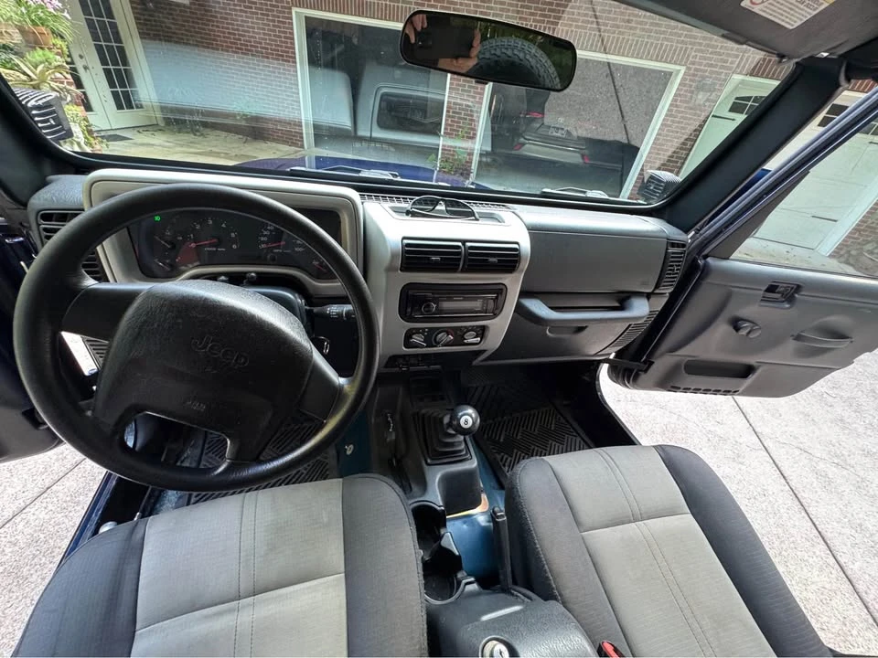 2004 Jeep TJ Wrangler - Image 10 of 13