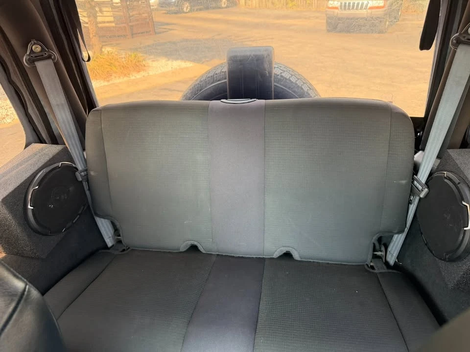 2004 Jeep TJ Wrangler - Image 12 of 14