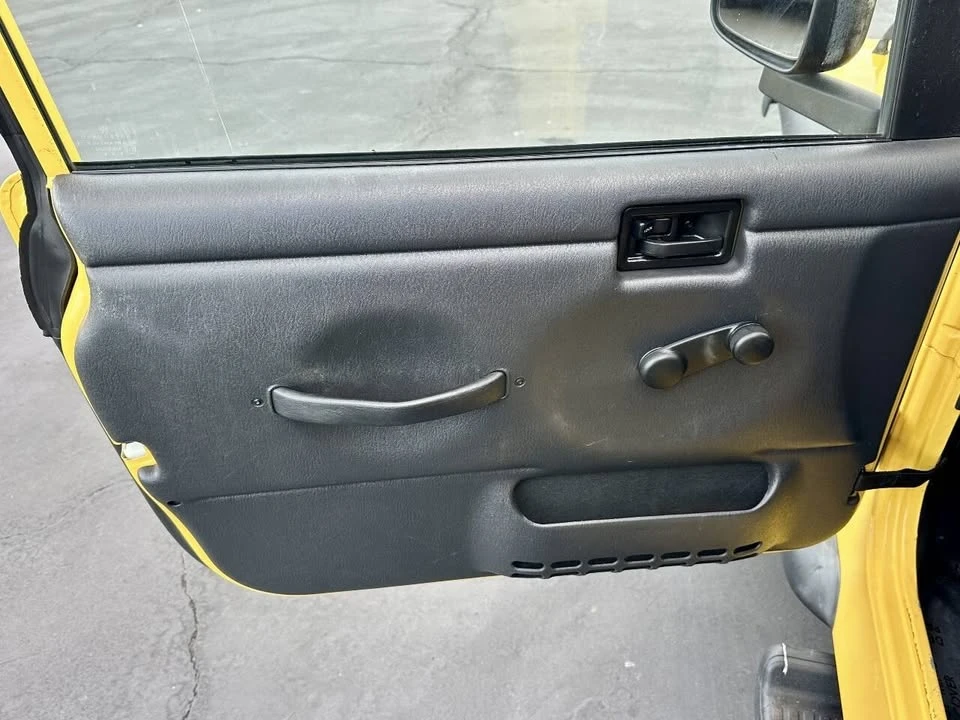 2004 Jeep TJ Wrangler - Image 6 of 15