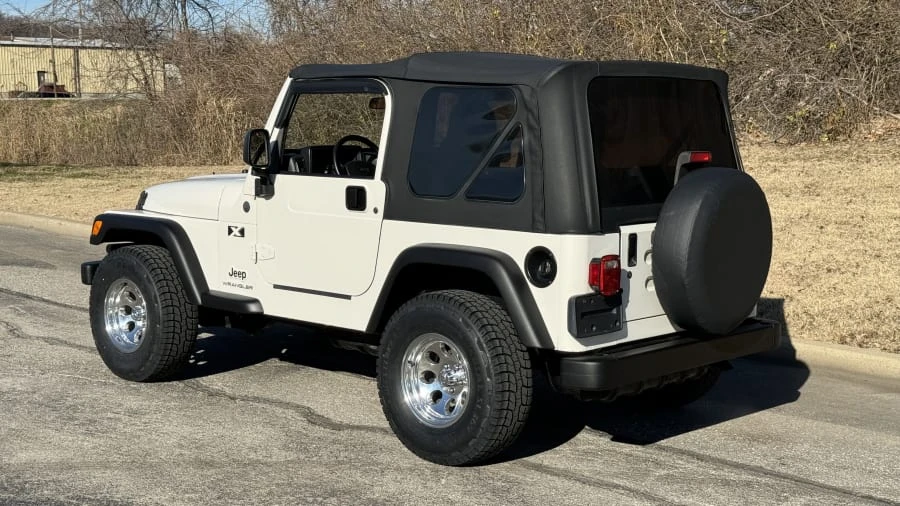 2004 Jeep TJ Wrangler - Image 3 of 11